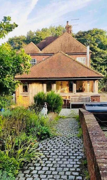 Nature Charm & Fruit Delights, Multi-Generation Celebratory Home -Try, Relax, Repeat - Sellindge Ashford (Kent) Exterior foto
